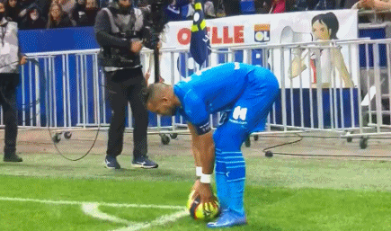 以赛亚·托马斯：裁判没有给予活塞与统治力相匹配的尊重