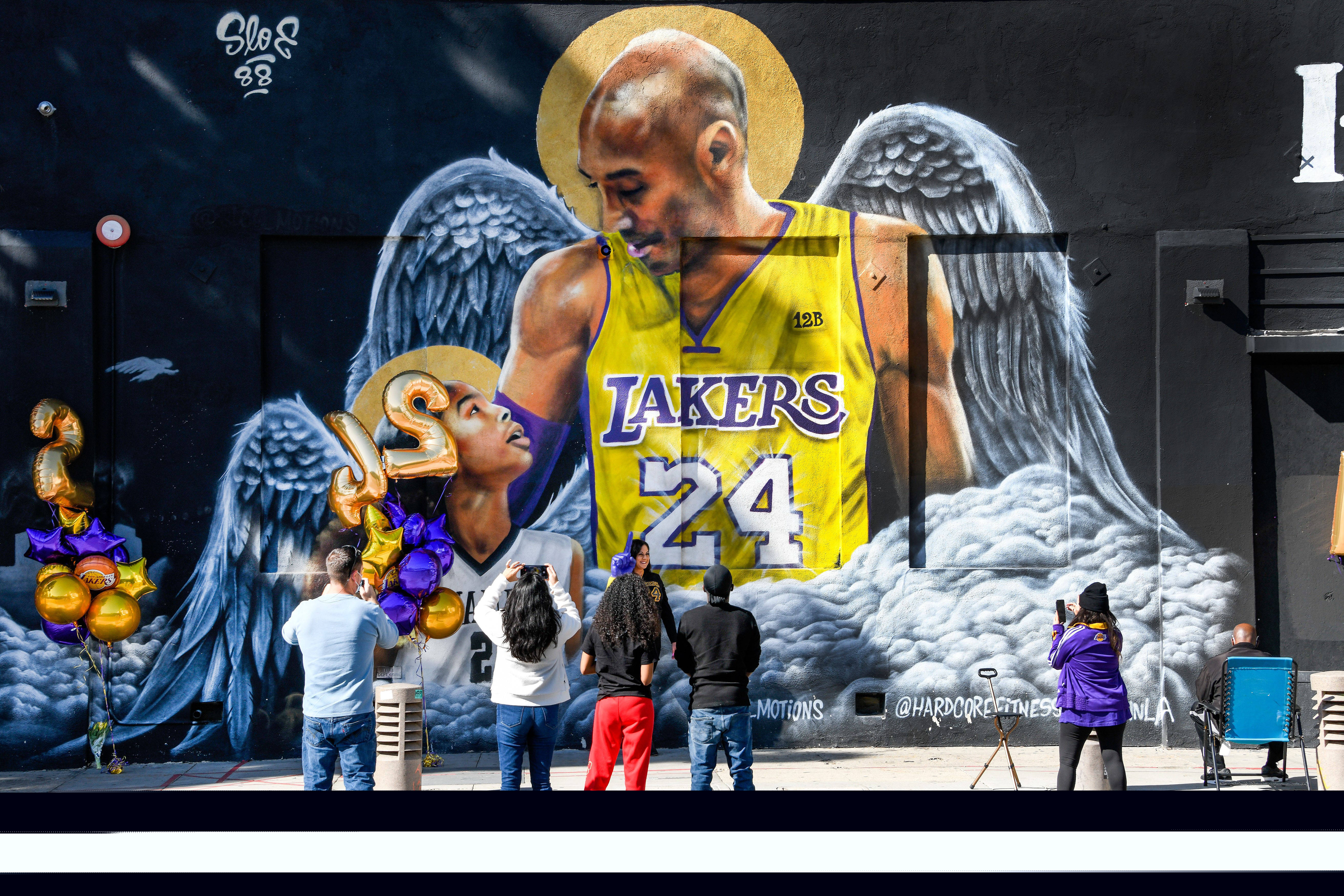 巴萨对阵马竞大名单：莱万、拉菲尼亚、亚马尔领衔，德容缺阵（巴萨战马竞名单出炉：莱万、拉菲尼亚、亚马尔压阵，德容缺席）