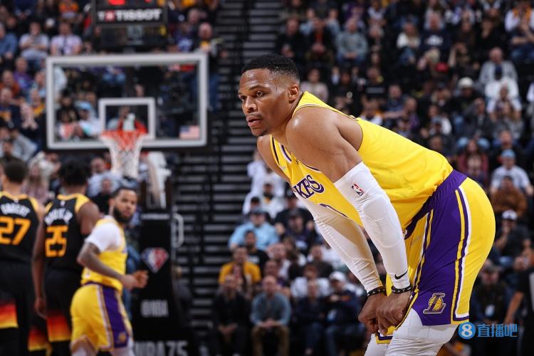 里程碑，国安后卫何宇鹏已在中超出战100场（国安后卫何宇鹏达成中超百场里程碑）