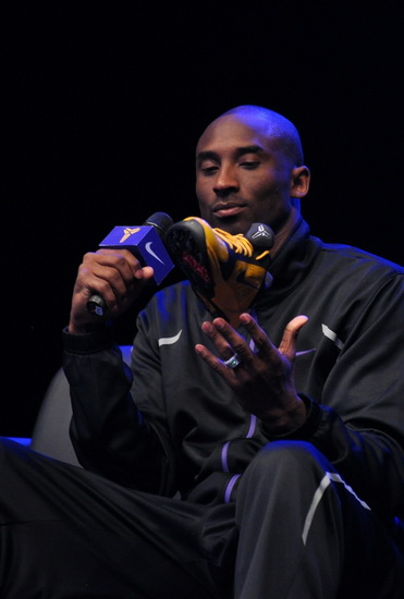 力拼豪门之后完败弱旅，蓝军1-3保级队，马雷斯卡到底在想什么（硬刚豪门后却栽在弱旅手里：蓝军1-3负保级队，马雷斯卡在打什么主意？）