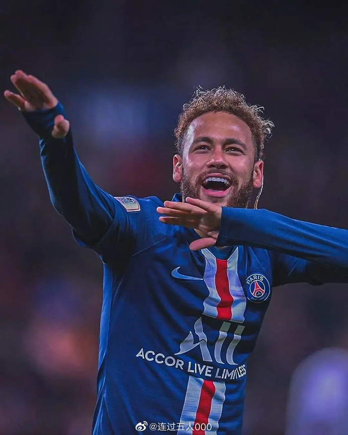 前都灵体育总监：因当年劳塔罗经纪人佣金太高我们没能签下他（前都灵体育总监：劳塔罗经纪人佣金过高，导致我们当年引援未果）